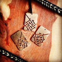 Halsschmuck Bronze Donnerkreuz